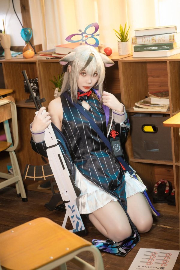 热丰网 《蔚蓝档案》春原心奈cosplay
